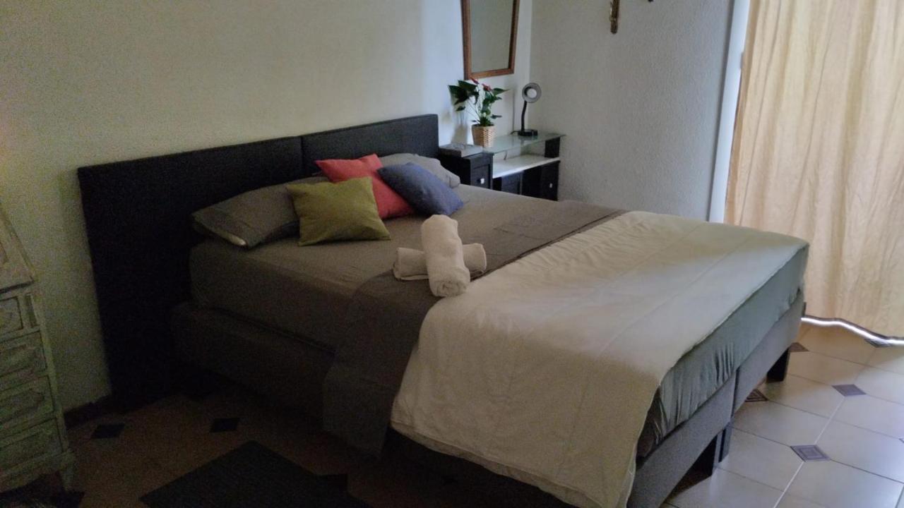 Gaudi 51 Apartman Barcelona Kültér fotó